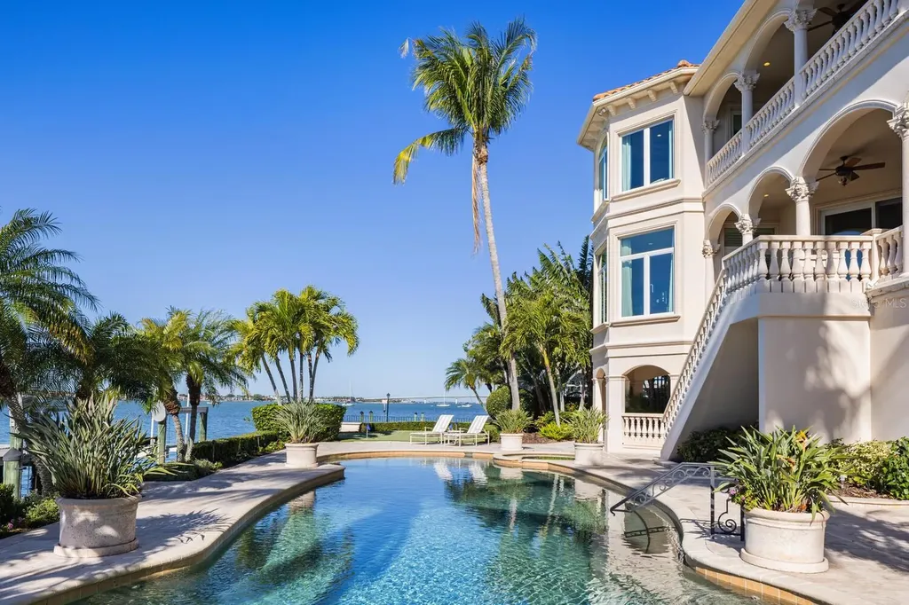 1378 Harbor Drive Sarasota FL 34239