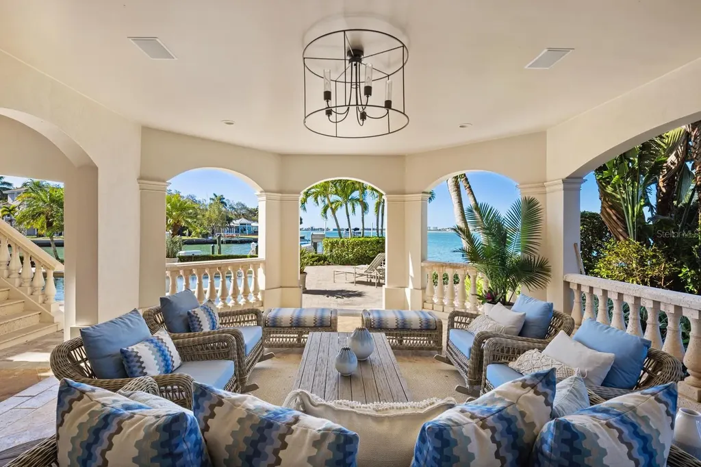 1378 Harbor Drive Sarasota FL 34239