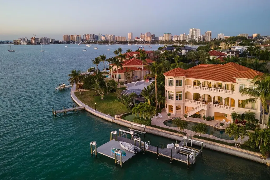 1378 Harbor Drive Sarasota FL 34239