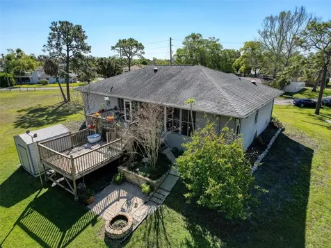 8437 Indies Drive Hudson FL 34667