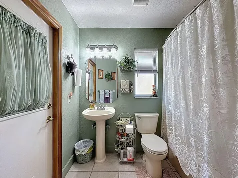 8437 Indies Drive Hudson FL 34667
