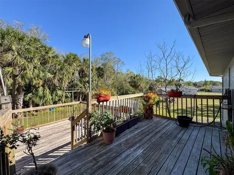 8437 Indies Drive Hudson FL 34667