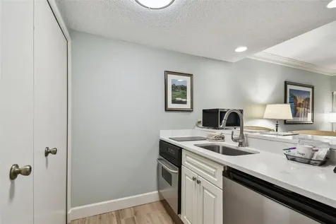36750 Us 19 N Palm Harbor FL 34684