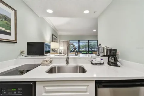 36750 Us 19 N Palm Harbor FL 34684