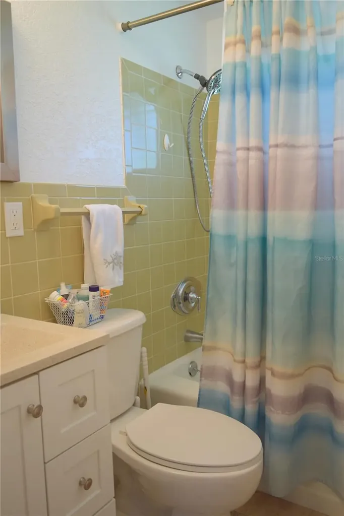 140 W Cowles Street Englewood FL 34223