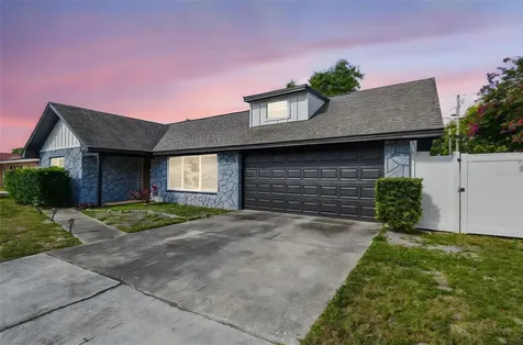1820 Greenhill Drive Clearwater FL 33755