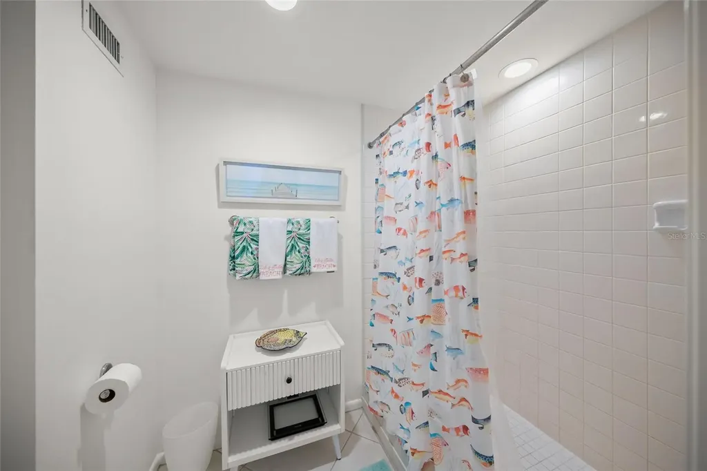 1212 Benjamin Franklin Drive Sarasota FL 34236
