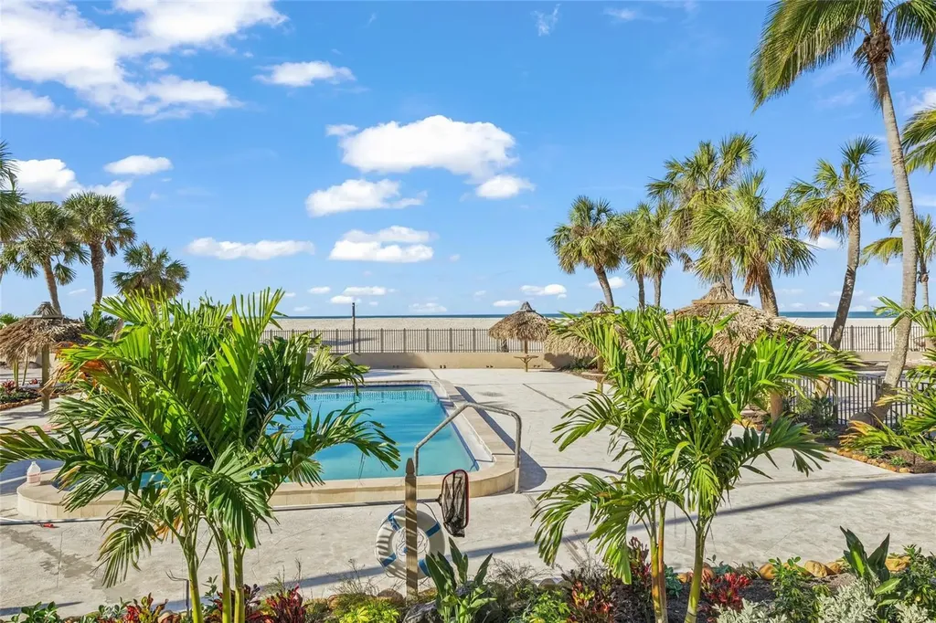 1212 Benjamin Franklin Drive Sarasota FL 34236