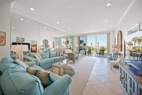1212 Benjamin Franklin Drive Sarasota FL 34236