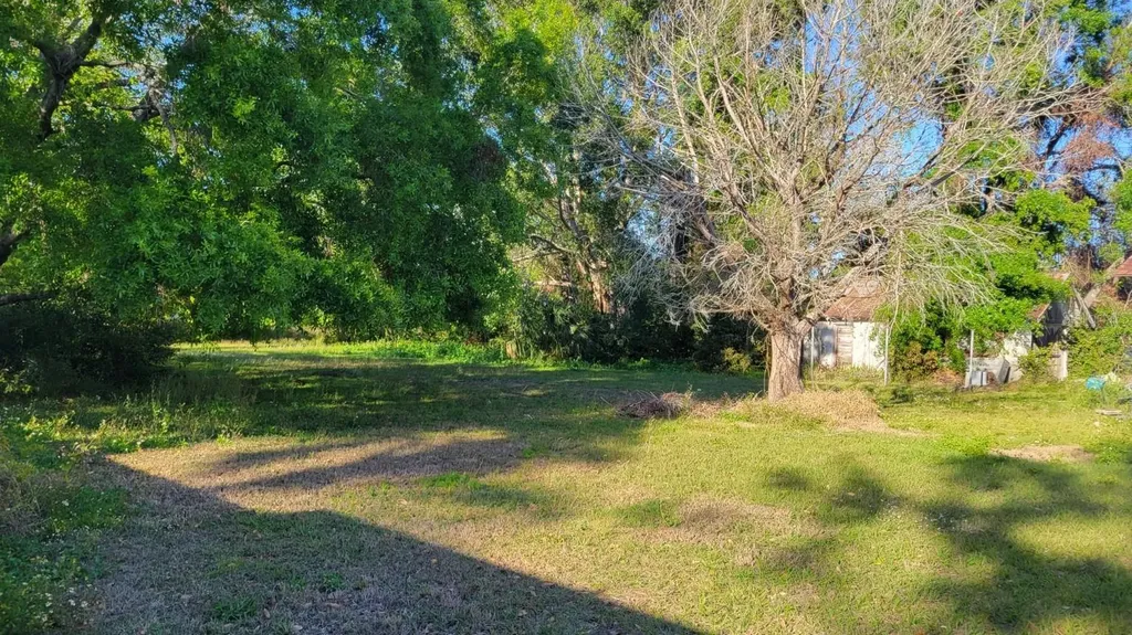 2003 51st Avenue E Bradenton FL 34203