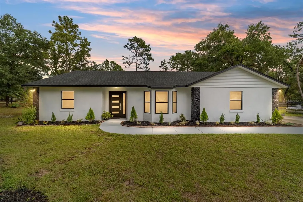 985 NW 73rd Terrace Ocala FL 34482