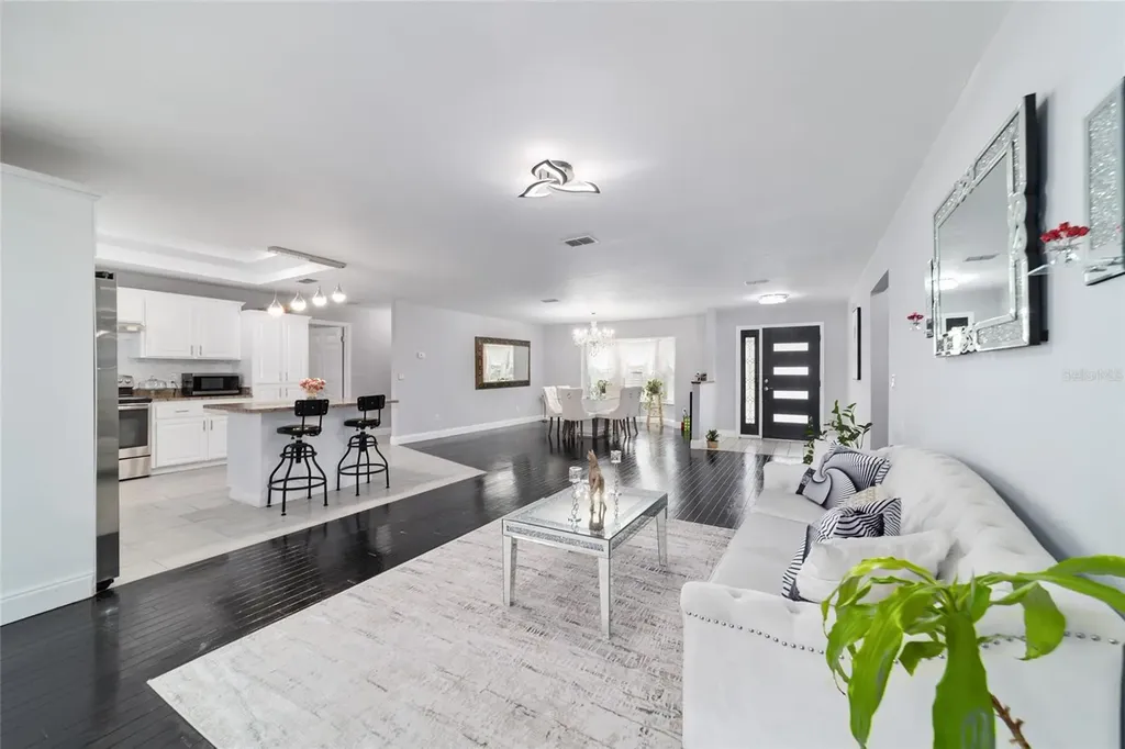 985 NW 73rd Terrace Ocala FL 34482