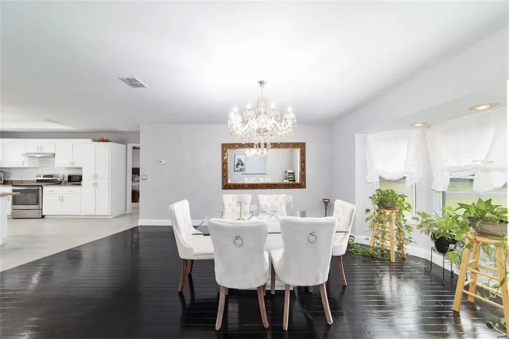985 NW 73rd Terrace Ocala FL 34482