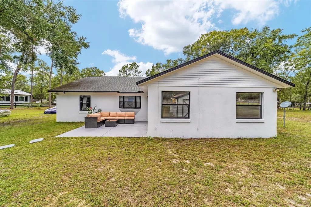985 NW 73rd Terrace Ocala FL 34482