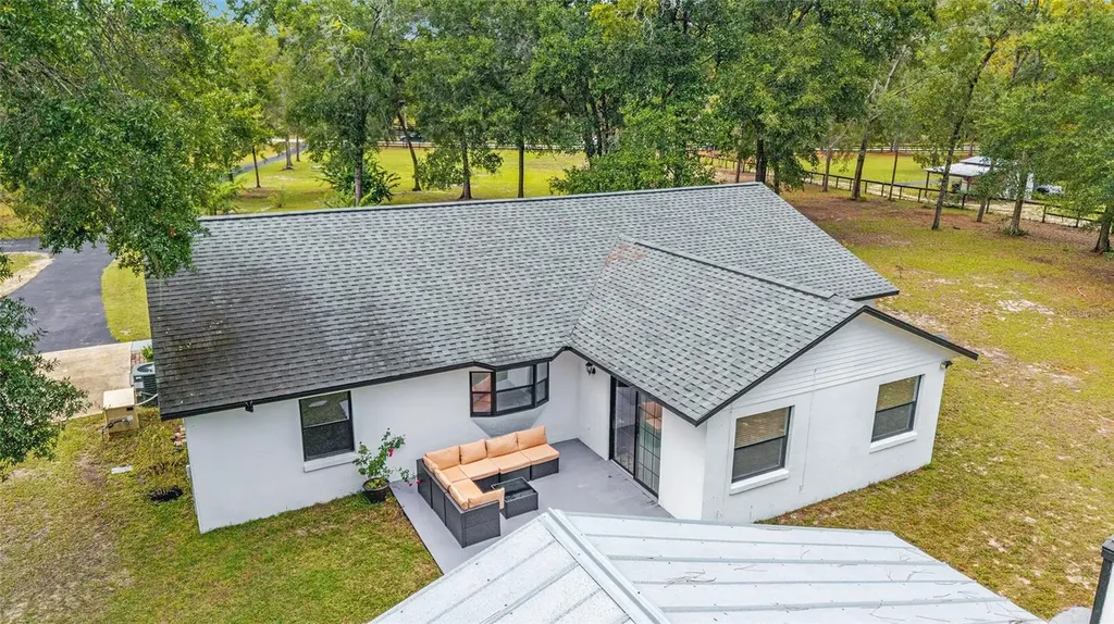 985 NW 73rd Terrace Ocala FL 34482