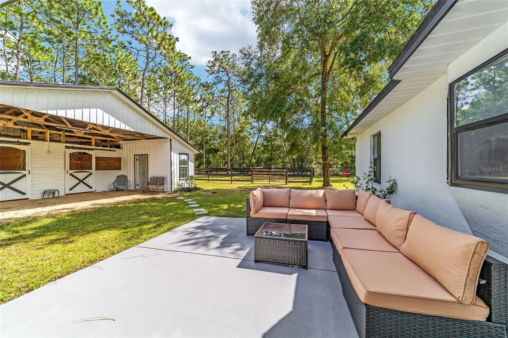 985 NW 73rd Terrace Ocala FL 34482