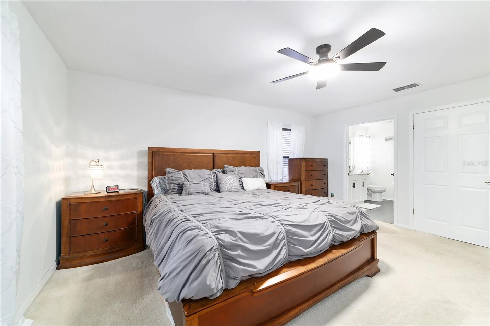 985 NW 73rd Terrace Ocala FL 34482