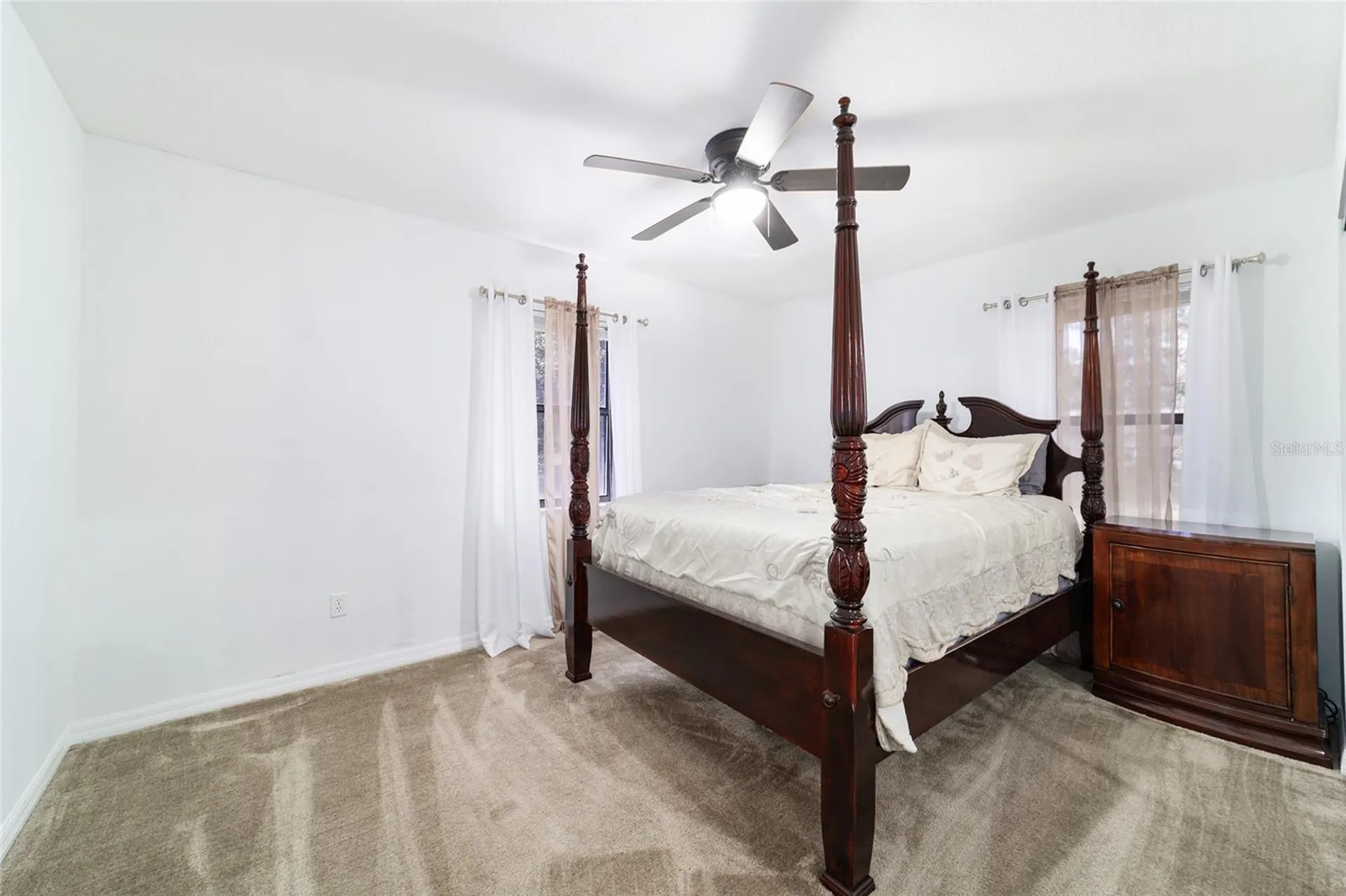 985 NW 73rd Terrace Ocala FL 34482