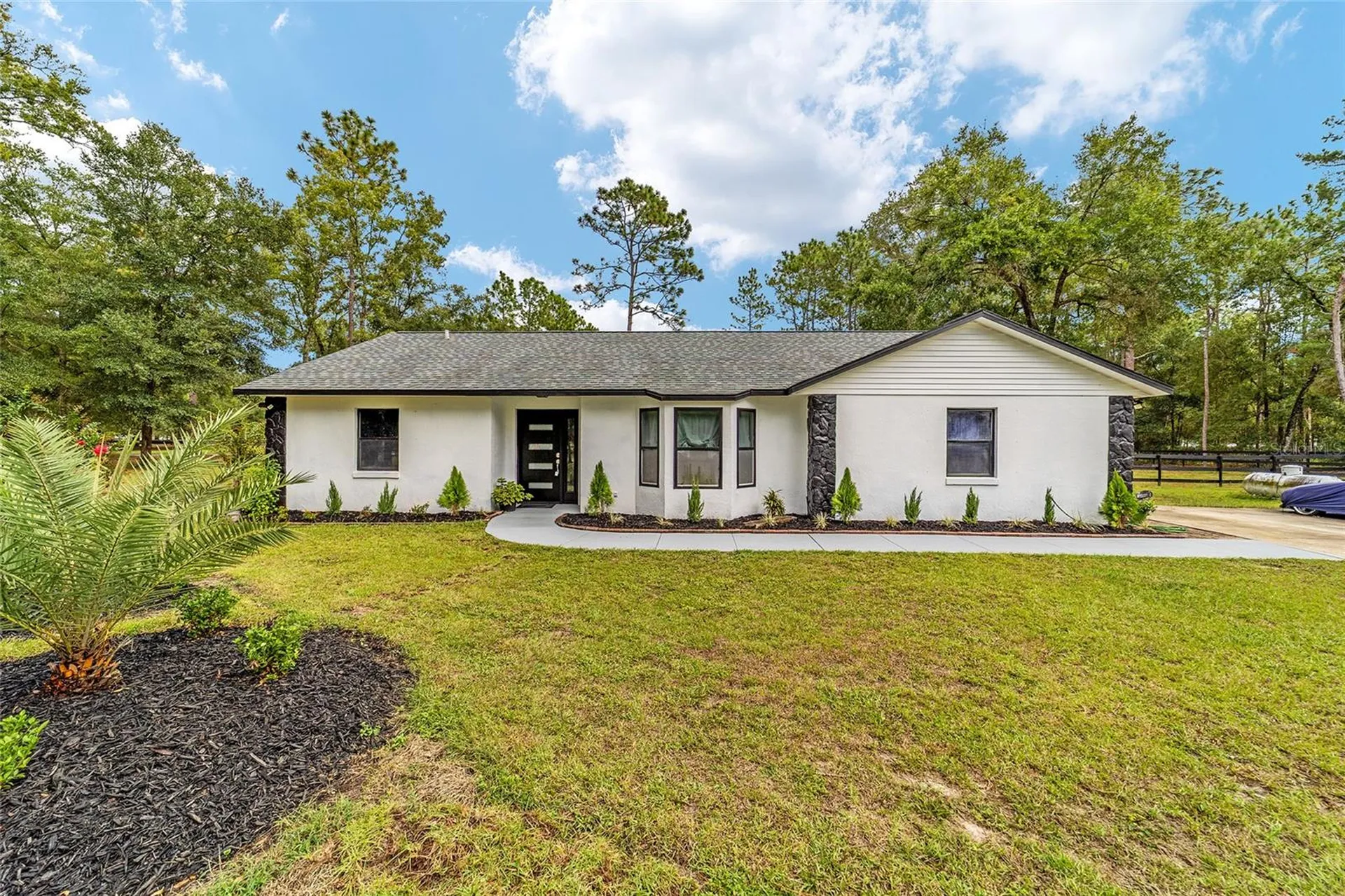 985 NW 73rd Terrace Ocala FL 34482