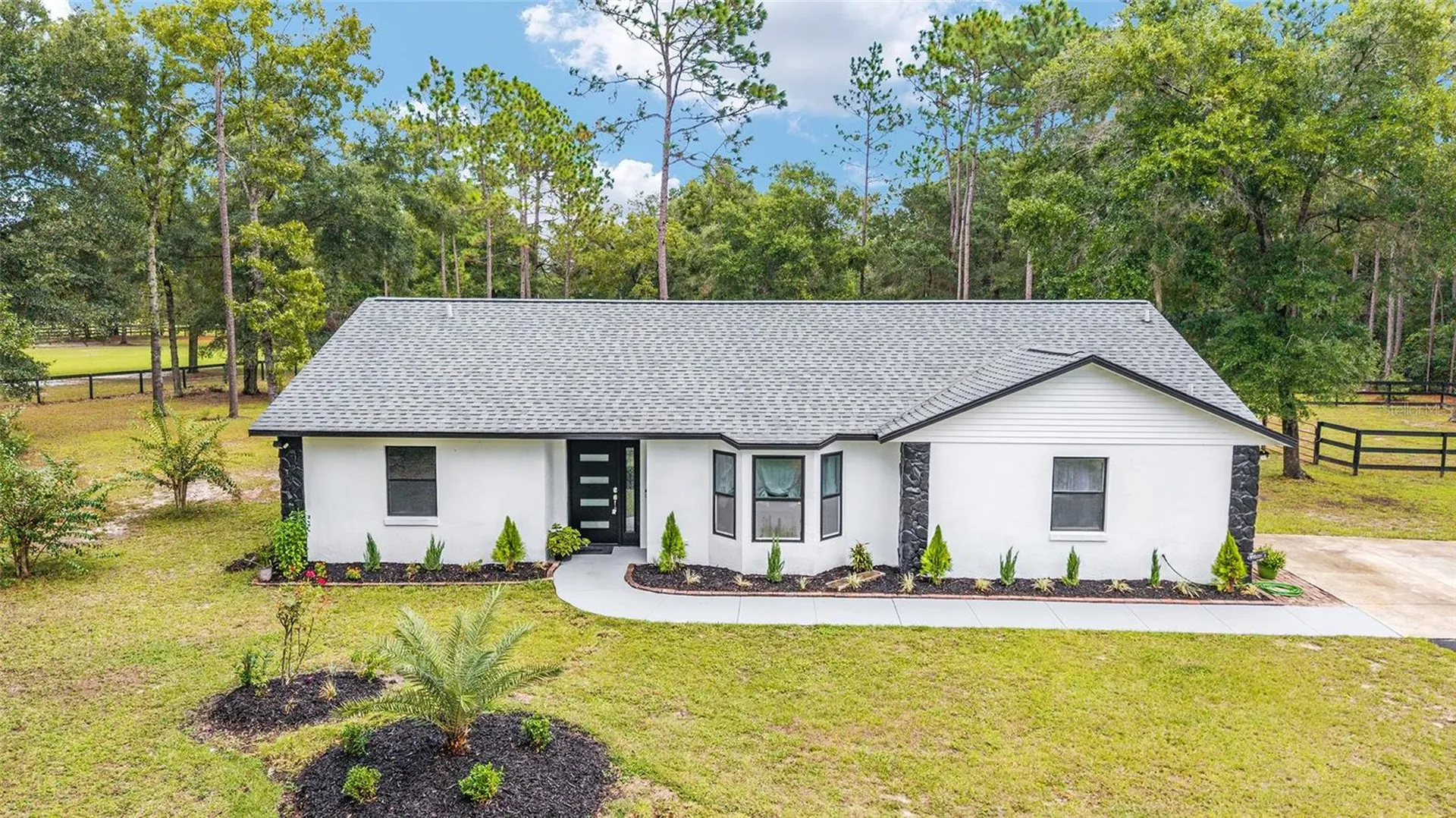 985 NW 73rd Terrace Ocala FL 34482