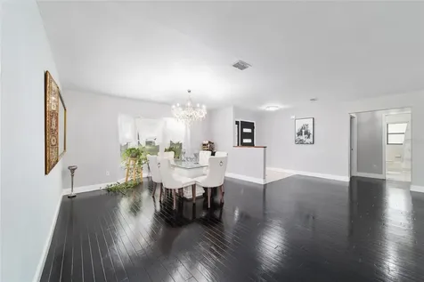 985 NW 73rd Terrace Ocala FL 34482