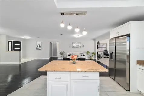 985 NW 73rd Terrace Ocala FL 34482