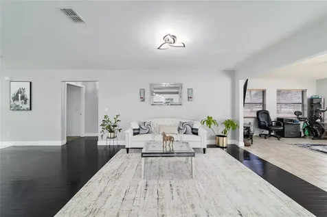 985 NW 73rd Terrace Ocala FL 34482