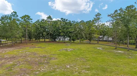 985 NW 73rd Terrace Ocala FL 34482