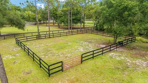 985 NW 73rd Terrace Ocala FL 34482