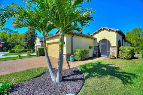 104 La Cresta Court Davenport FL 33837