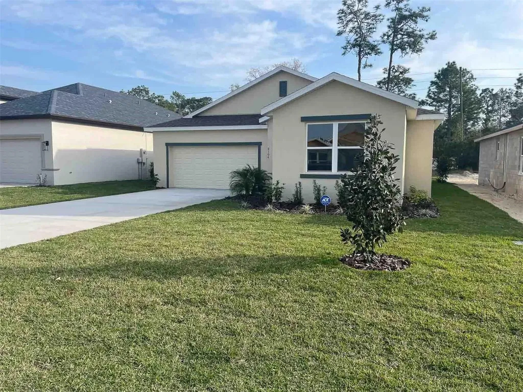 9104 Wade Street Weeki Wachee FL 34613