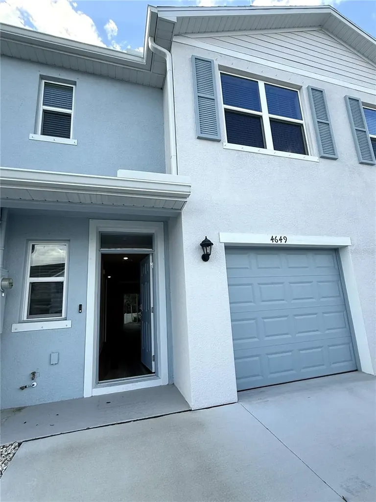 4649 Pleasant Avenue Palm Harbor FL 34683