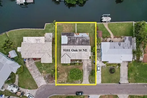 9101 Oak Street NE St Petersburg FL 33702