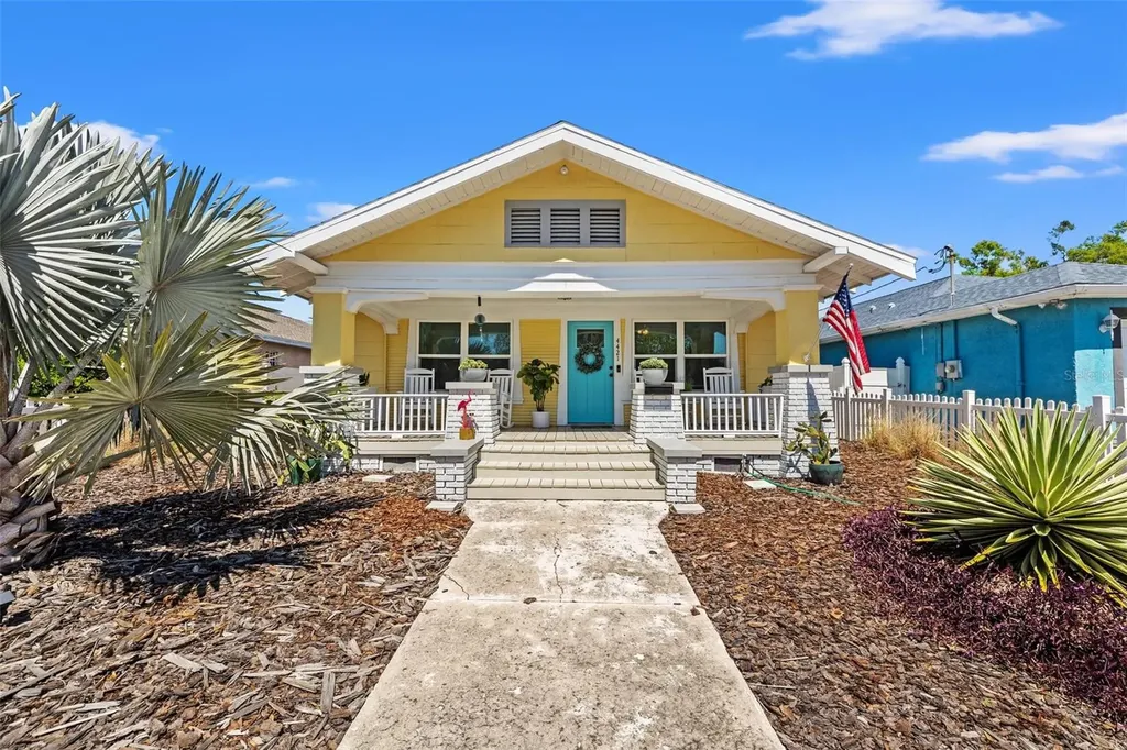 4421 5th Avenue S St Petersburg FL 33711