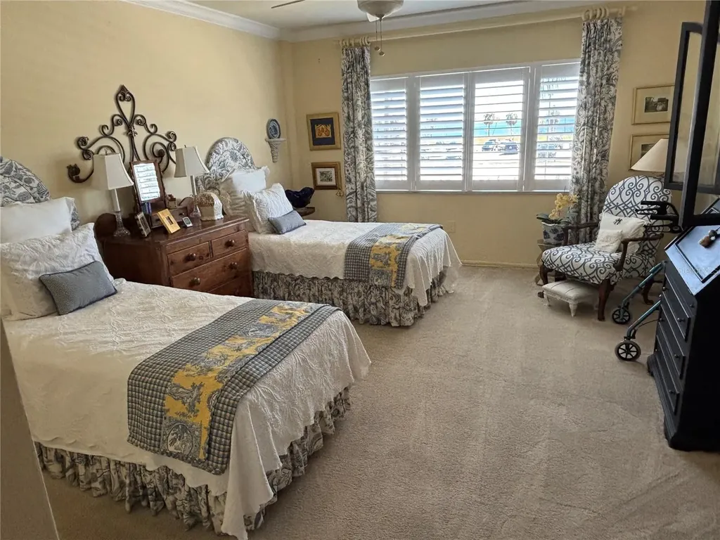 1200 N Shore Drive NE St Petersburg FL 33701