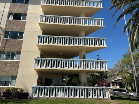 1200 N Shore Drive NE St Petersburg FL 33701