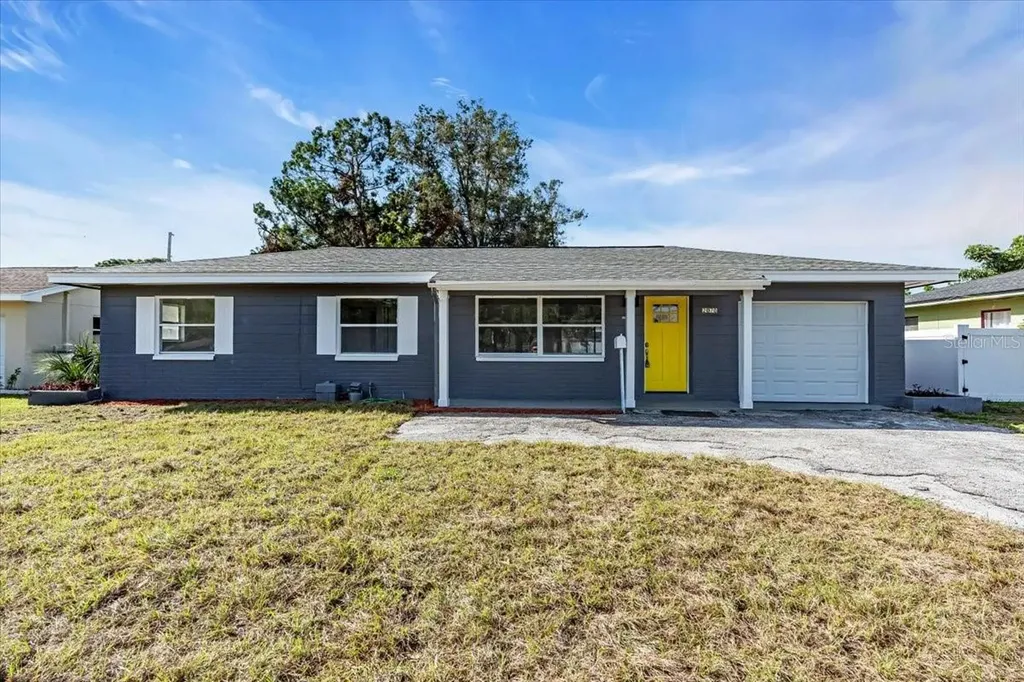2070 62nd Avenue S St Petersburg FL 33712
