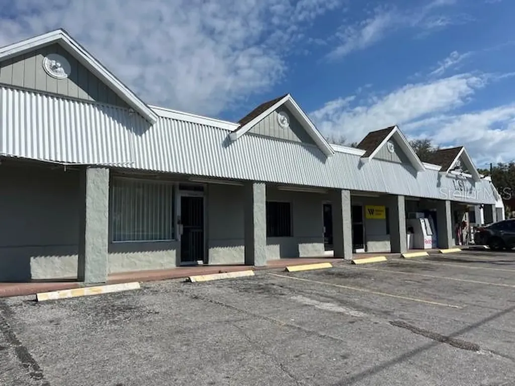 10802 Main Street Thonotosassa FL 33592