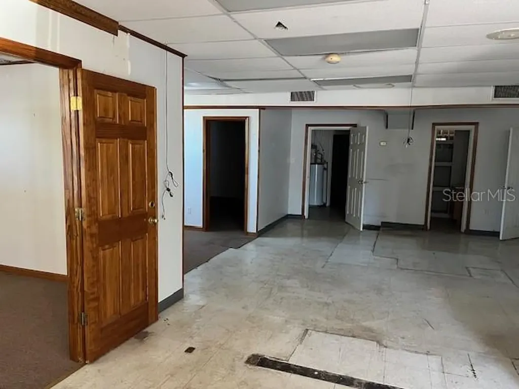 10802 Main Street Thonotosassa FL 33592