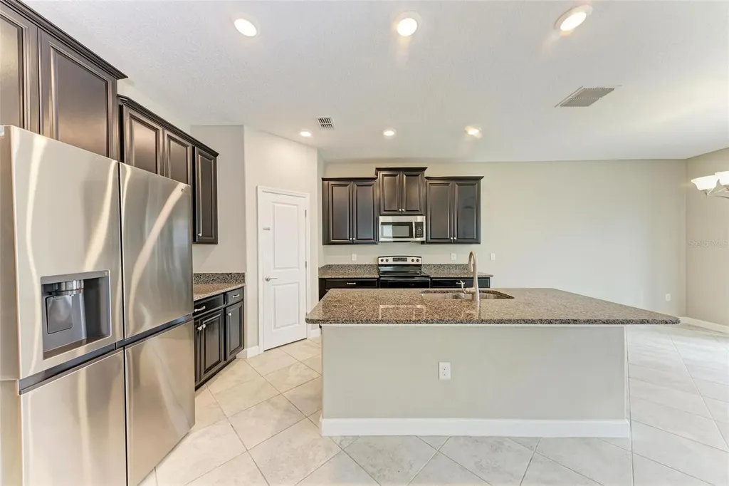 9917 Ivory Drive Ruskin FL 33573