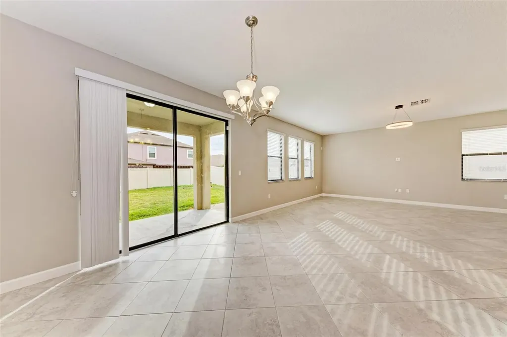 9917 Ivory Drive Ruskin FL 33573