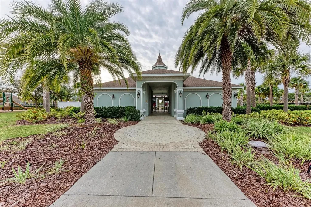 9917 Ivory Drive Ruskin FL 33573