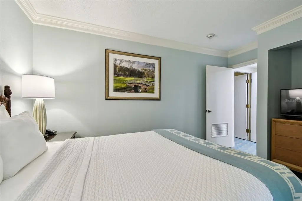 36750 Us 19 N Palm Harbor FL 34684