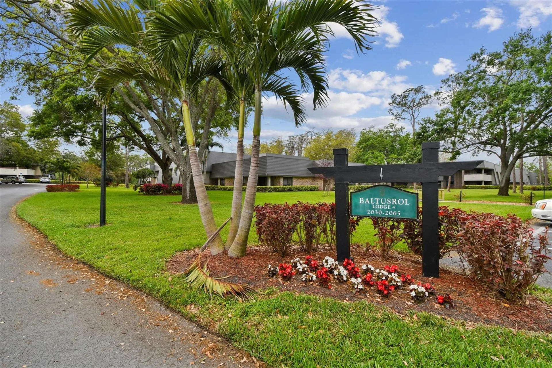 36750 Us 19 N Palm Harbor FL 34684