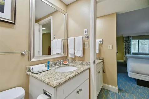 36750 Us 19 N Palm Harbor FL 34684