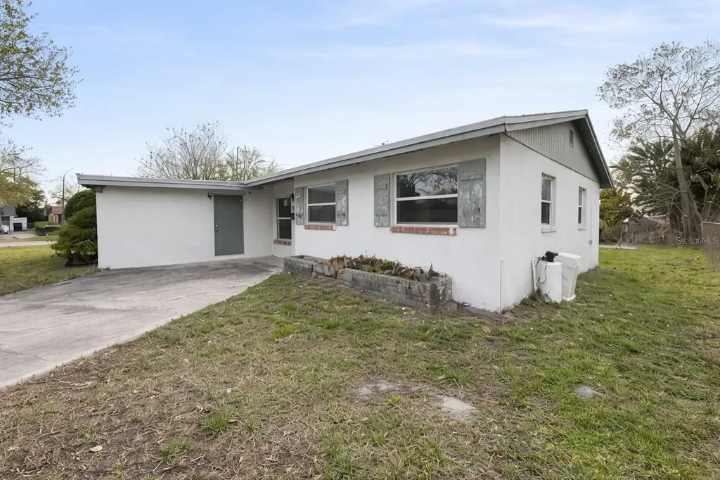 4226 Lake Richmond Drive Orlando FL 32811