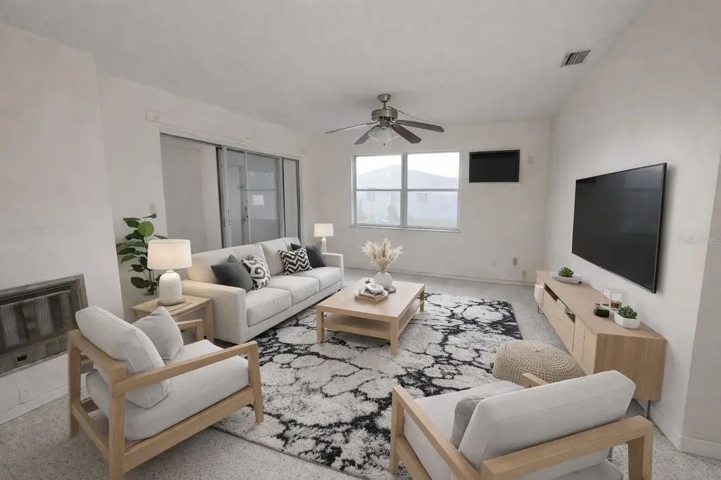 4226 Lake Richmond Drive Orlando FL 32811