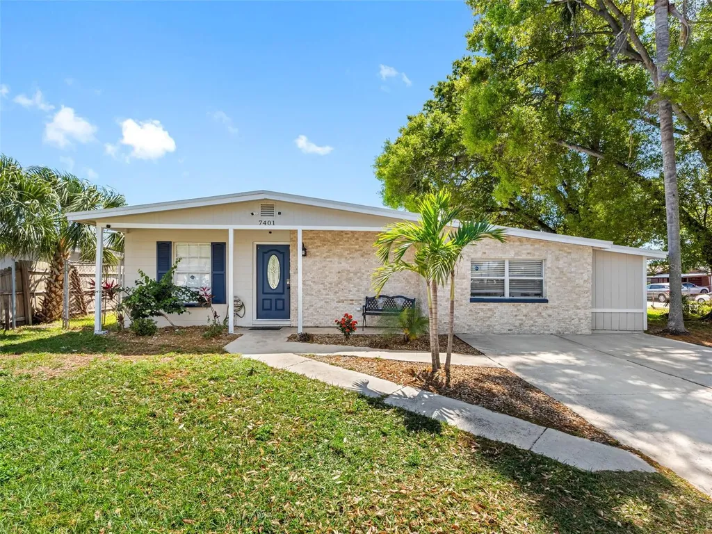 7401 Kingston Drive Tampa FL 33619