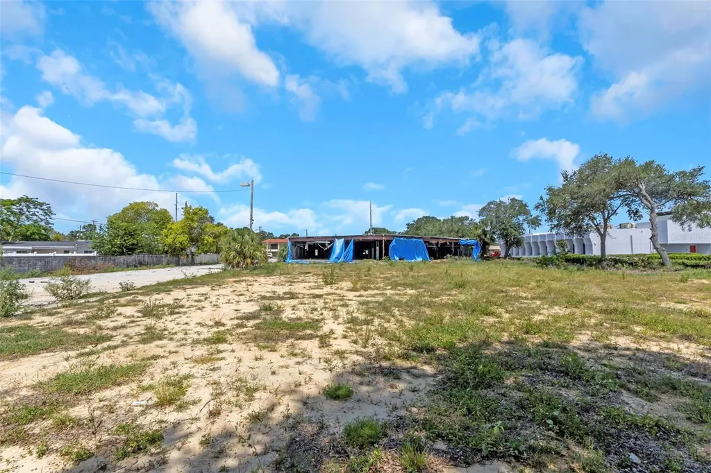 2711 N Macdill Avenue Tampa FL 33607