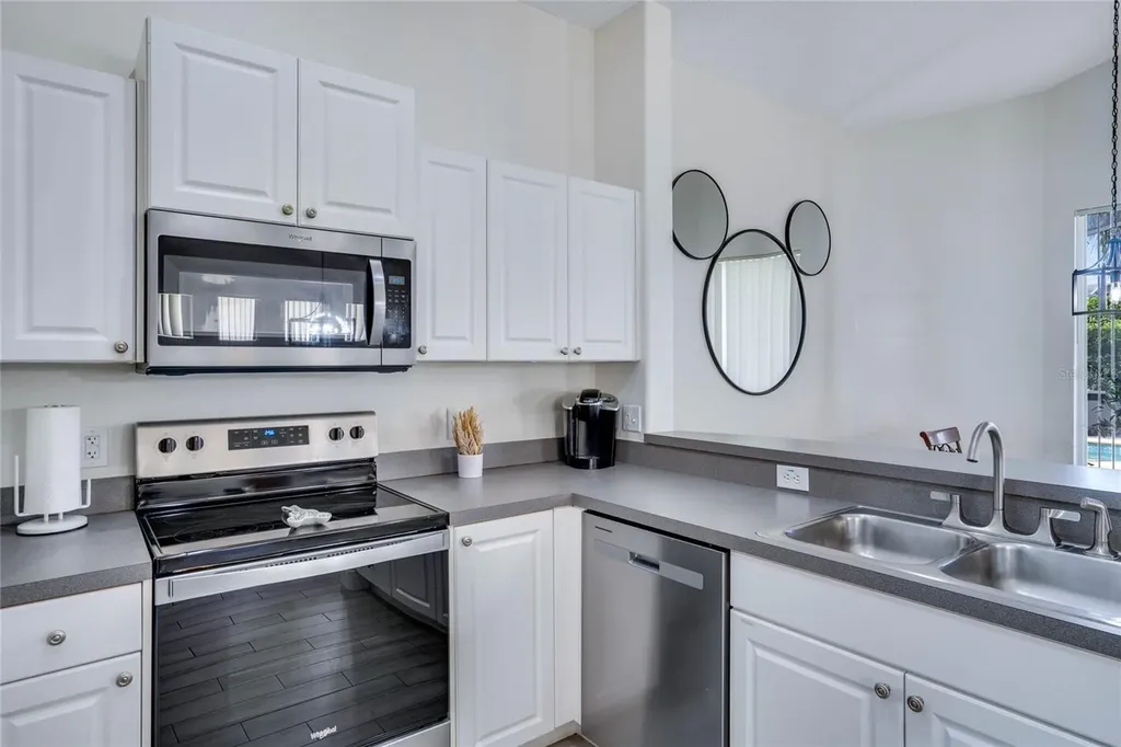 1019 Tuscan Hills Boulevard Davenport FL 33897